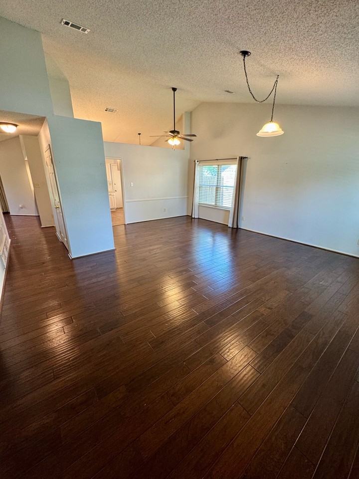4415 Seville Ln #1 - Photo 2 of 17