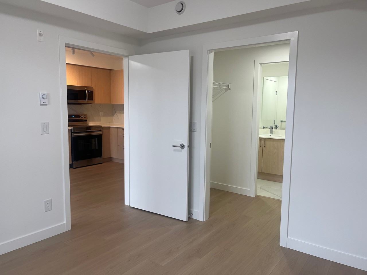 3040 - 3040 Kilpatrick Ave #243 - Photo 5 of 10