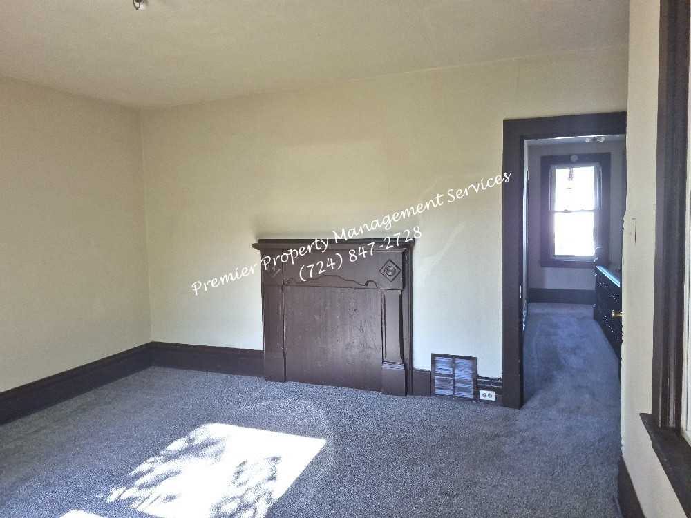 1709 4th Ave #1 - Photo 6 of 15