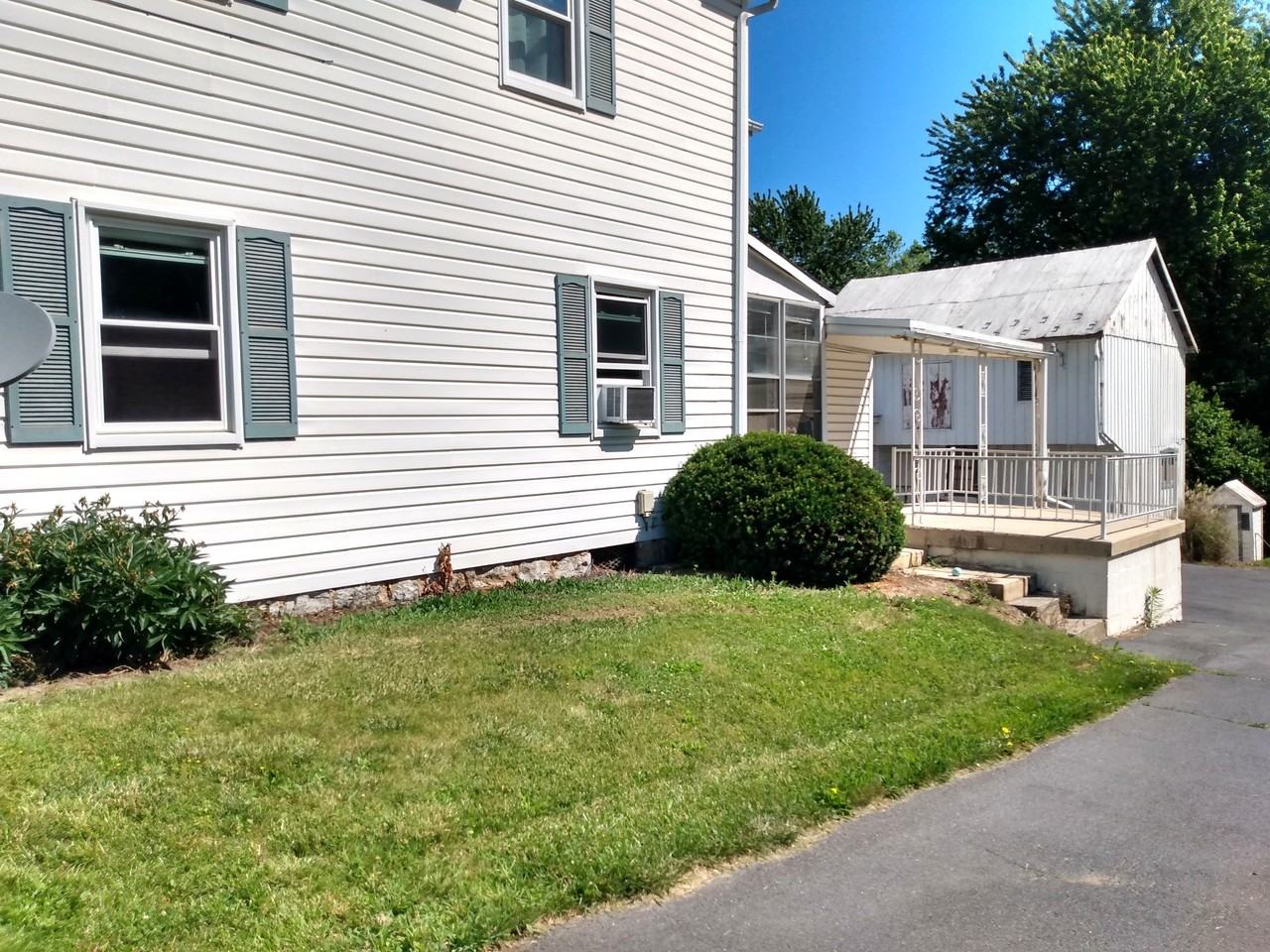 491 Falling Spring Rd #A - Photo 3 of 20