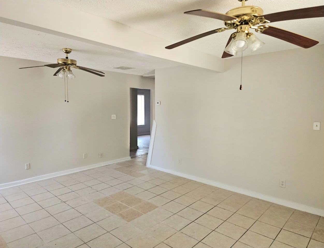 422 Meriwether St #2 - Photo 3 of 20