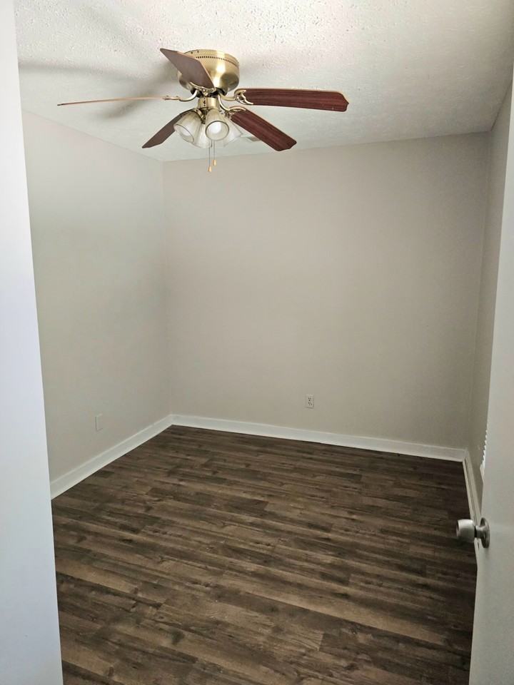 422 Meriwether St #2 - Photo 7 of 20