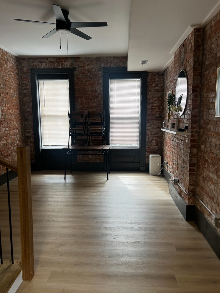 1861 Menard St #1861A - Photo 5 of 11