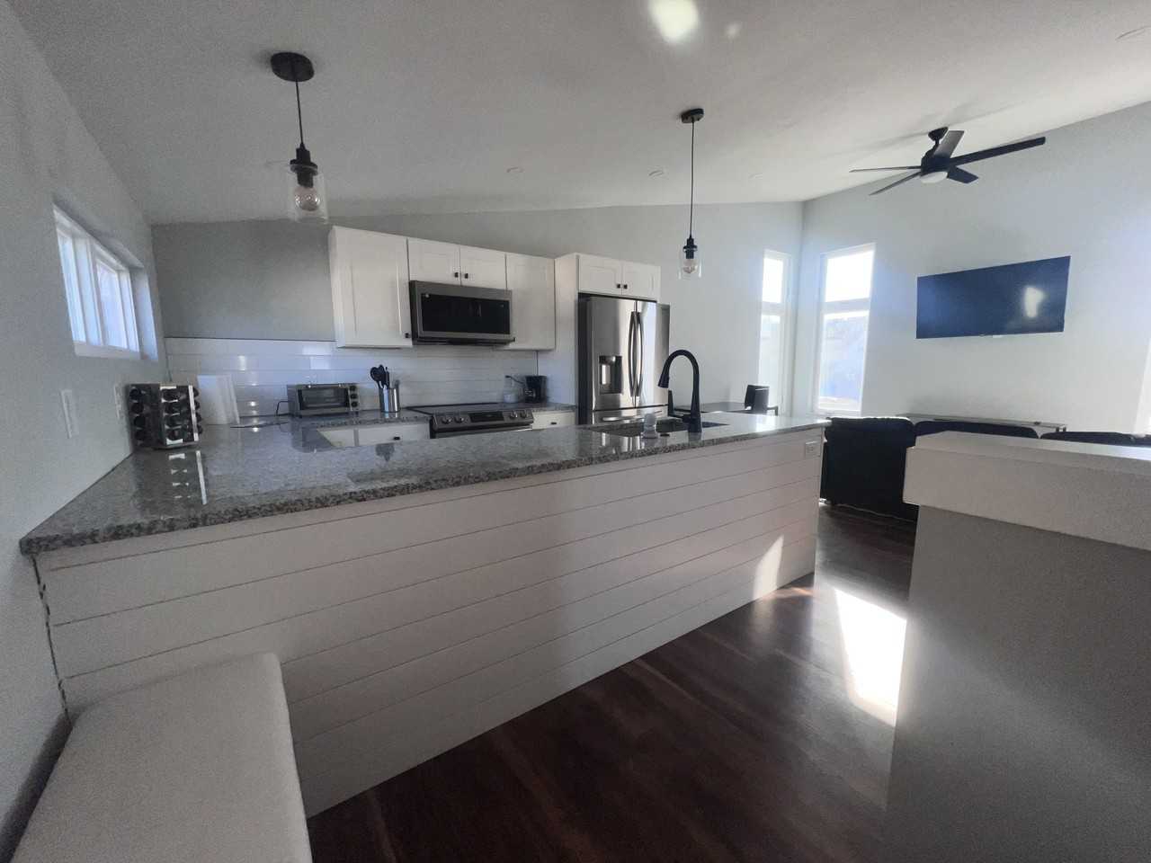 1430 Olive St #1 - Photo 3 of 3