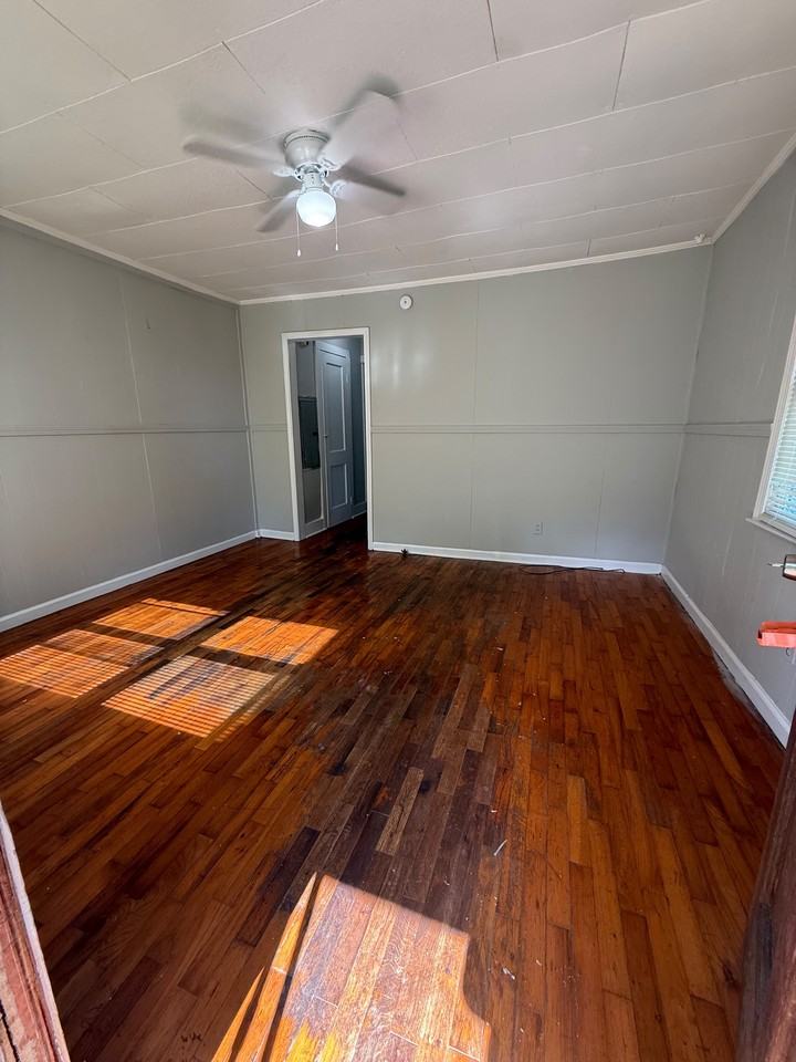 1907 Olmstead St Sw #1909 - Photo 4 of 10
