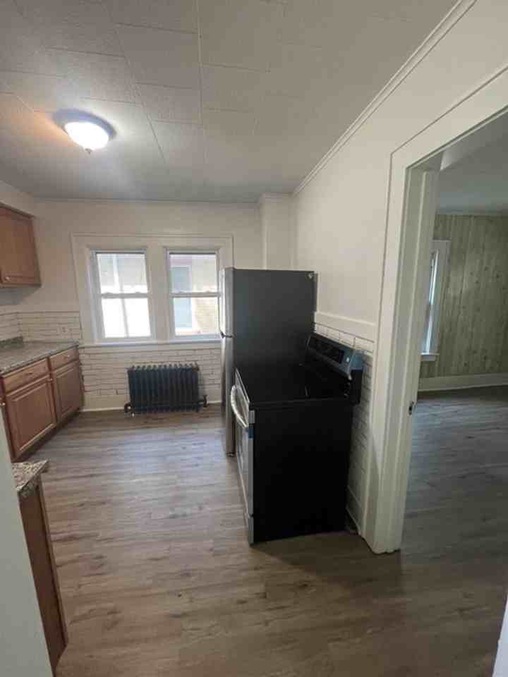 19 Garland Ave - Photo 4 of 19
