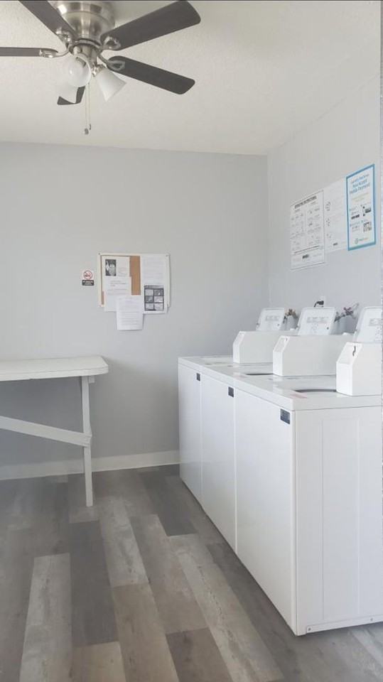 Walnut St. Apts. - Photo 3 of 13