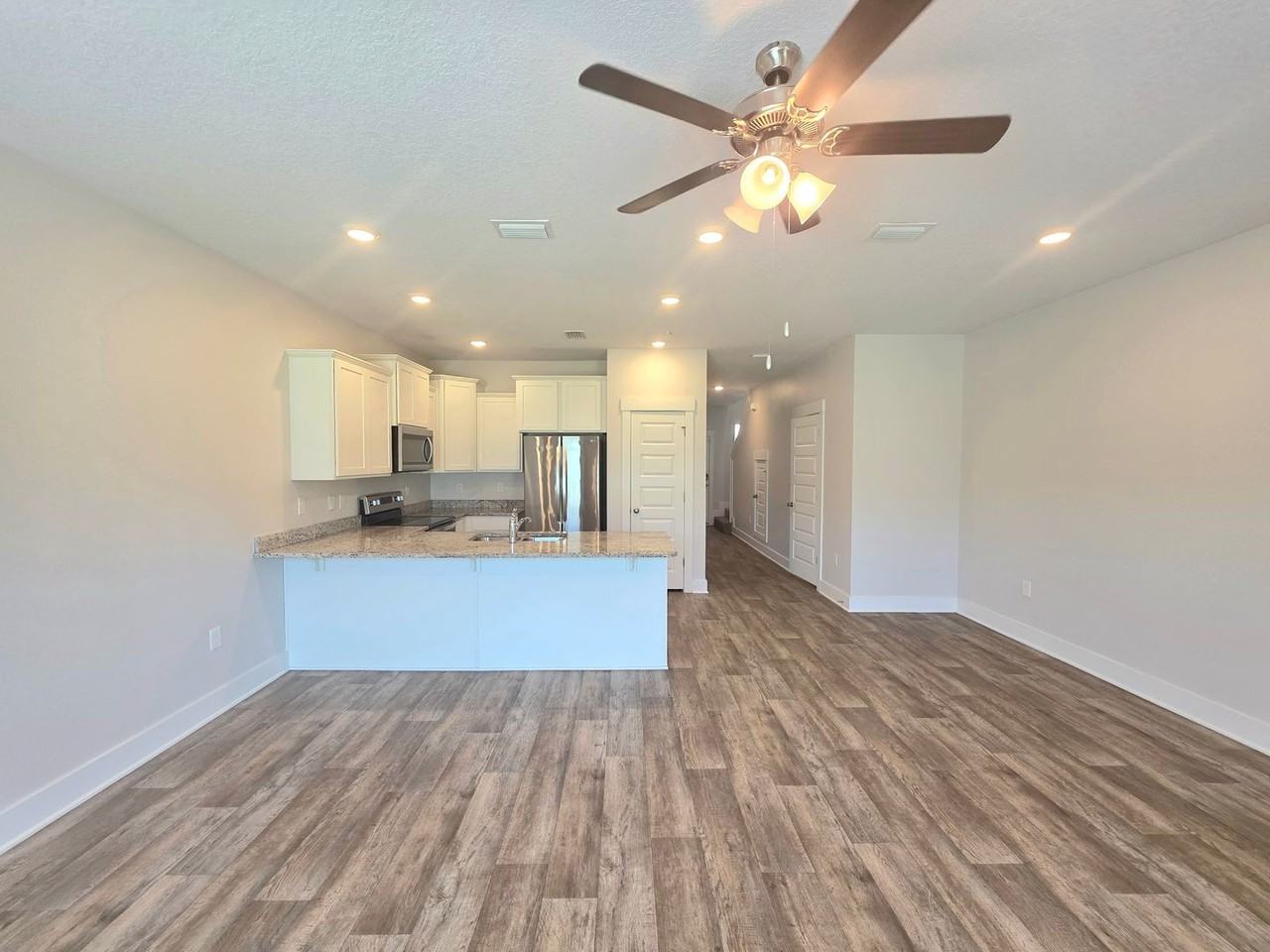 8869 Brigade Trl - Photo 5 of 15