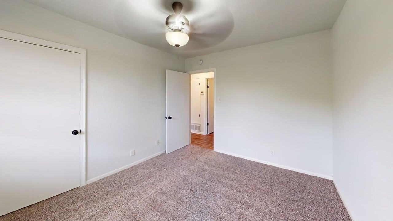 2618 Goliad St - Photo 6 of 14