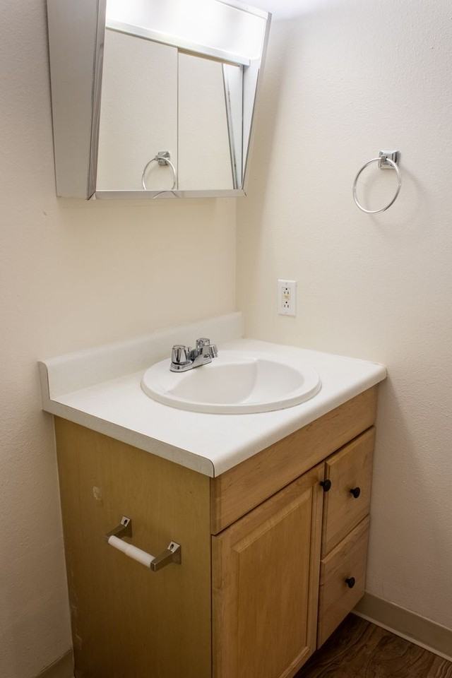 RWHORN - Photo 7 of 48
