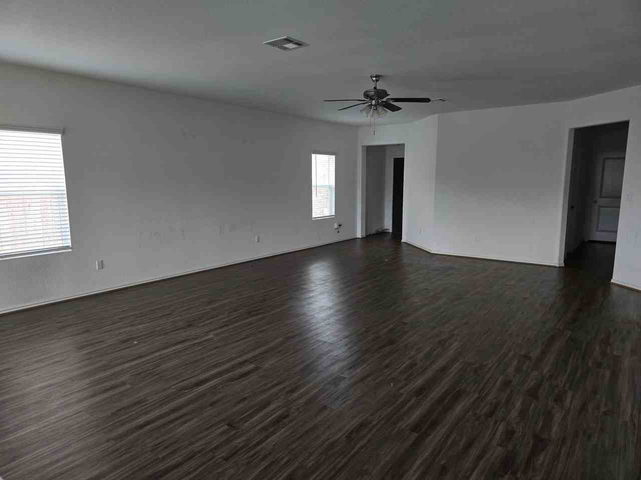 720 Mallow Rd - Photo 7 of 23