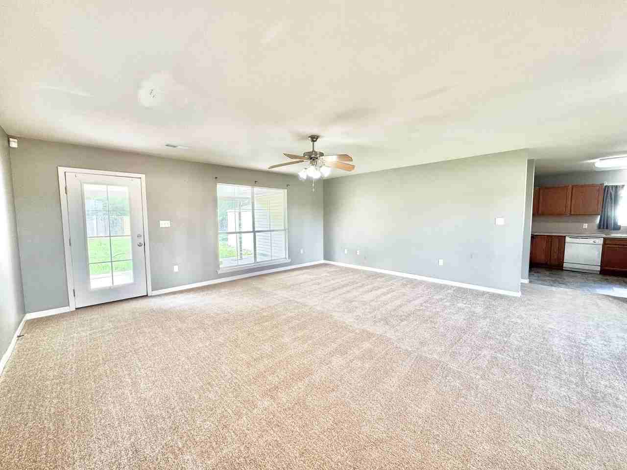 11342 Woodlore Dr - Photo 3 of 17