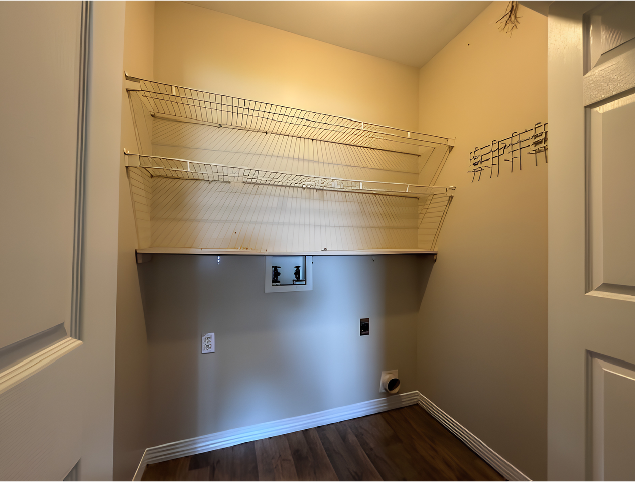829 Eden Oaks Dr - Photo 7 of 10