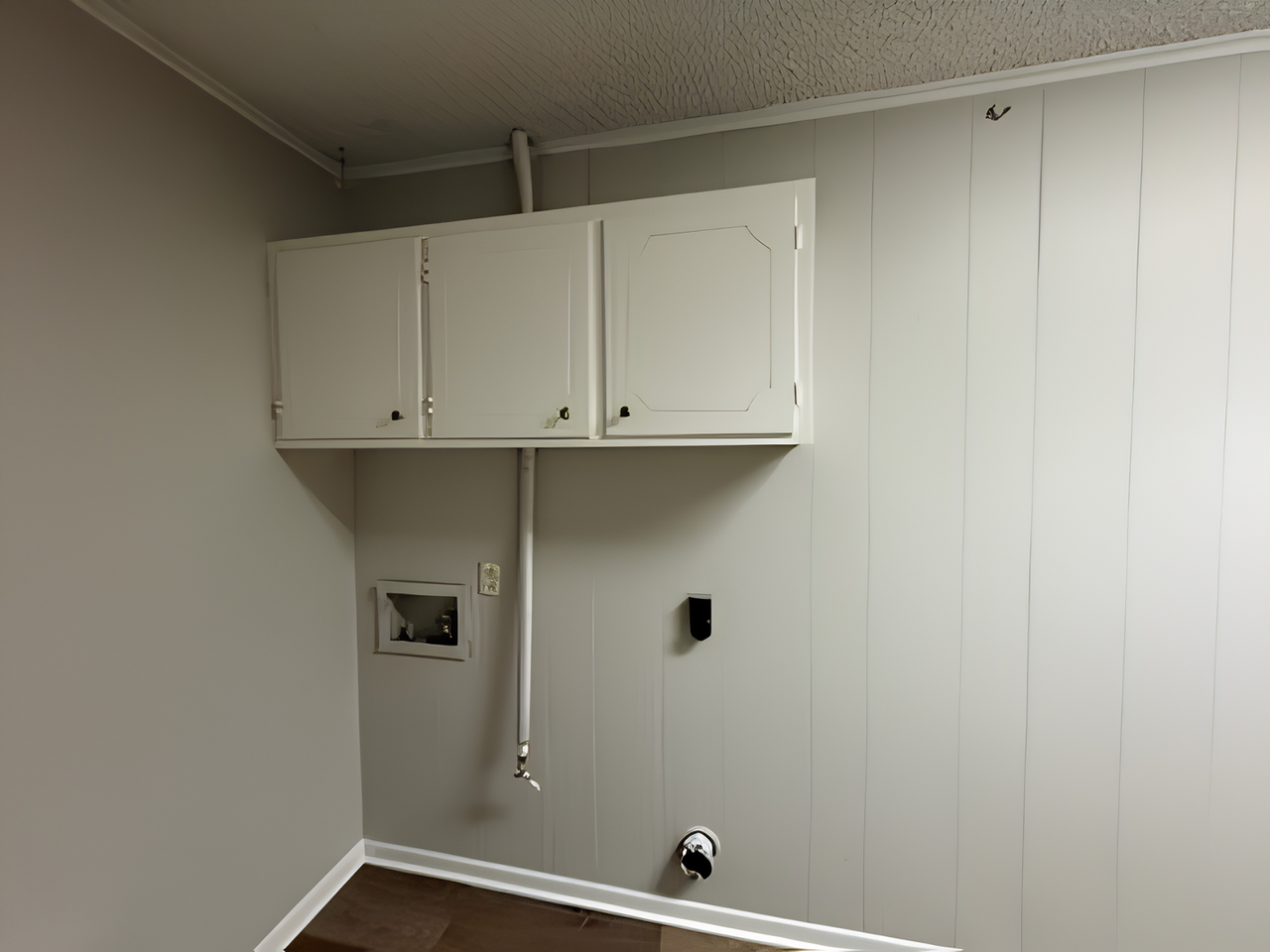 14259 Lamonte Ln - Photo 2 of 33