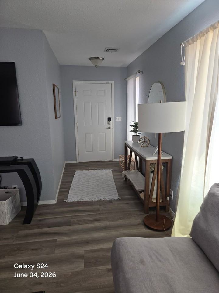 2889 Hidden Valley Dr - Photo 3 of 20