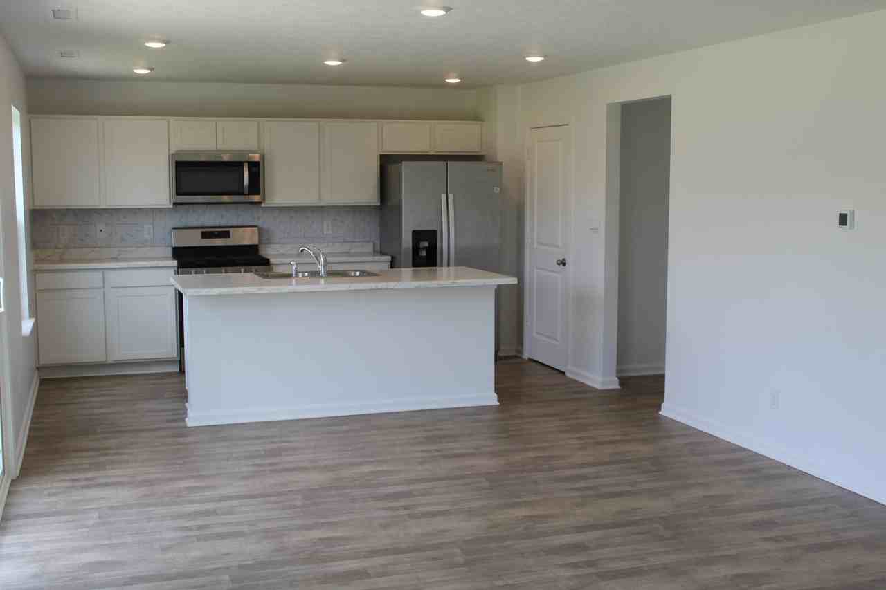 6236 Basden Dr - Photo 3 of 16