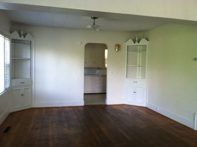 2209 Agate St - Photo 7 of 9