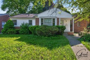 8254 W Parkway St - Photo 1 of 1