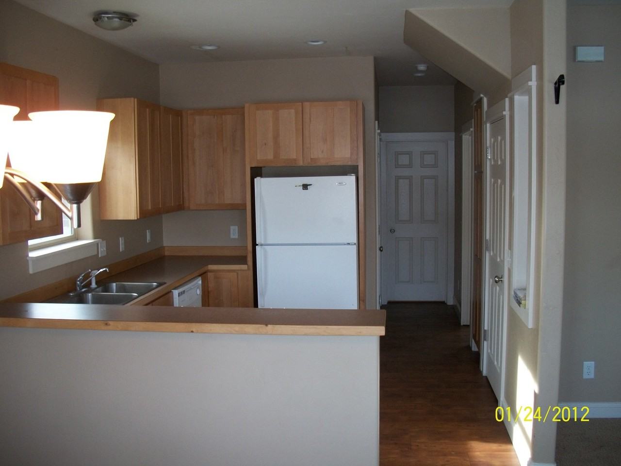 611 N 15th Ave - Photo 7 of 31