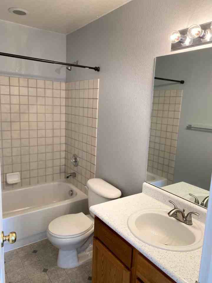 14215 White Peak Dr - Photo 6 of 26