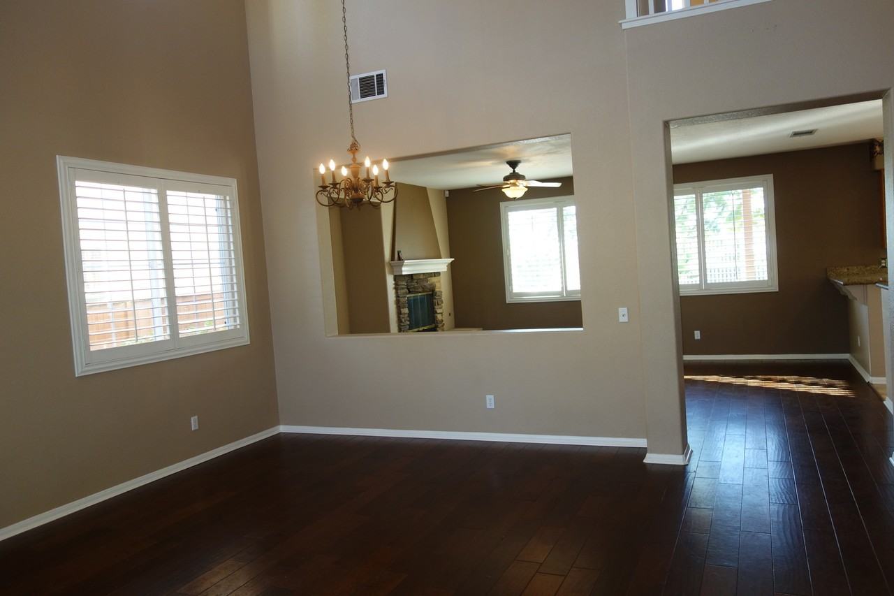 32855 Abana Ct - Photo 2 of 9