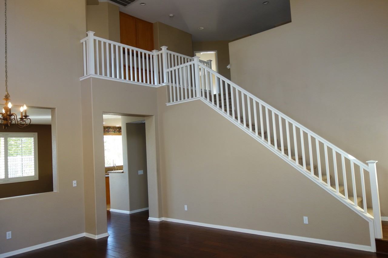 32855 Abana Ct - Photo 3 of 9