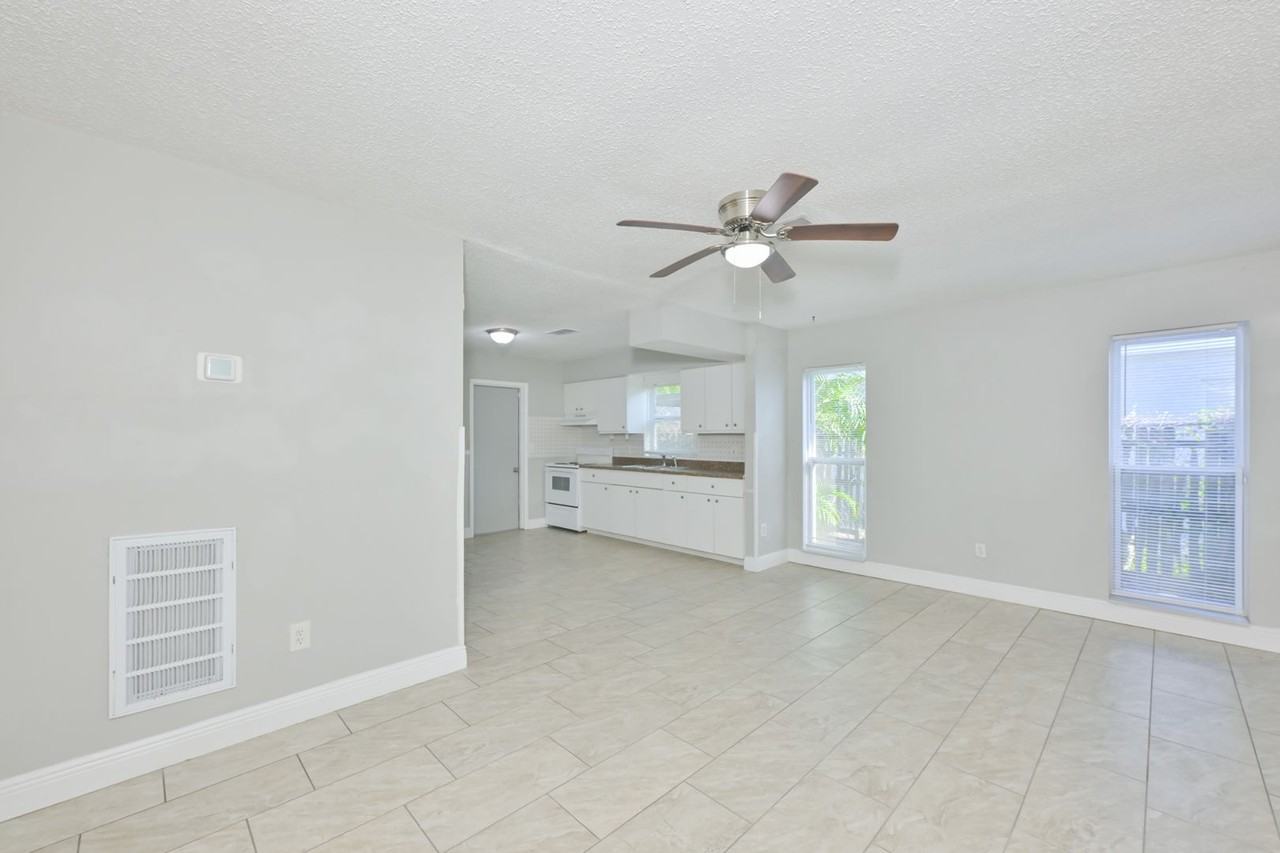 15616 Avalon Ave #2 - Photo 6 of 29