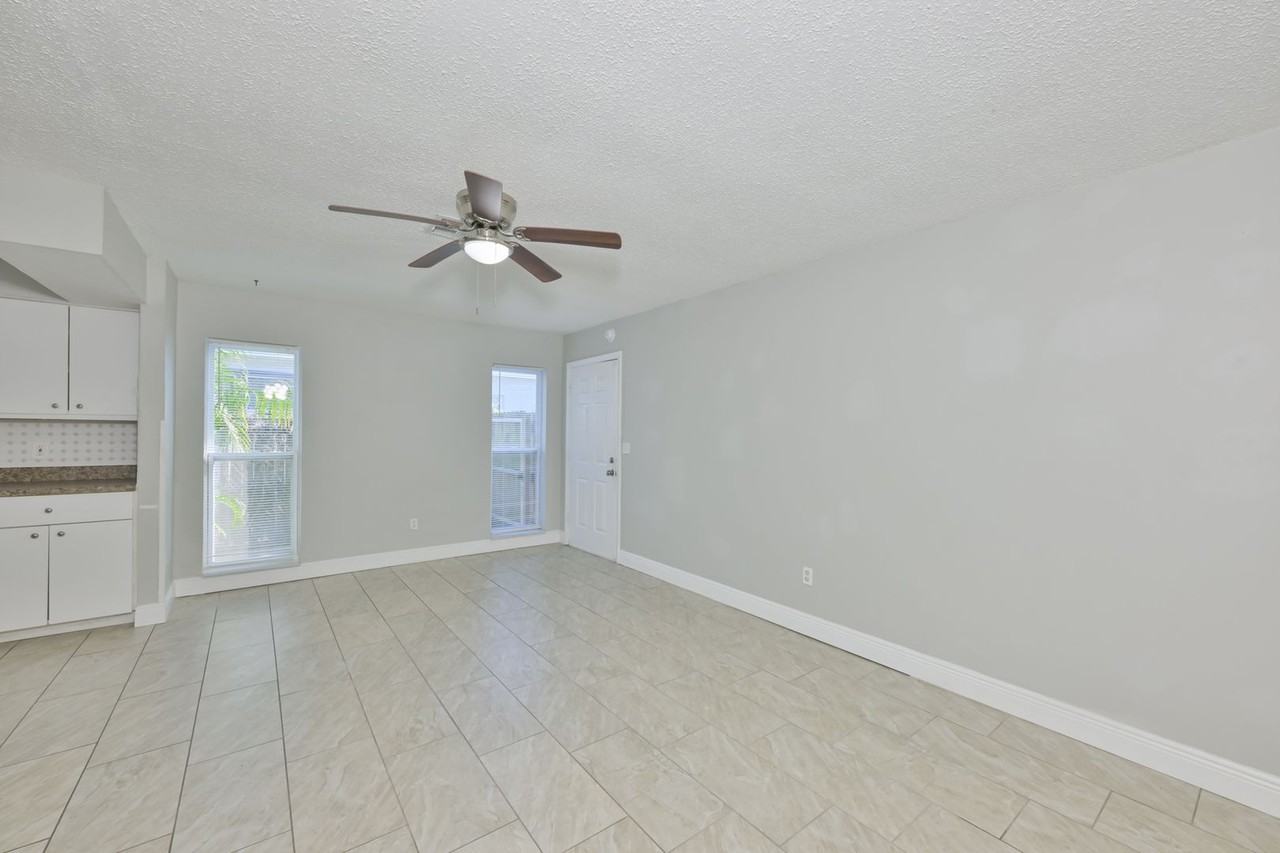 15616 Avalon Ave #2 - Photo 7 of 29