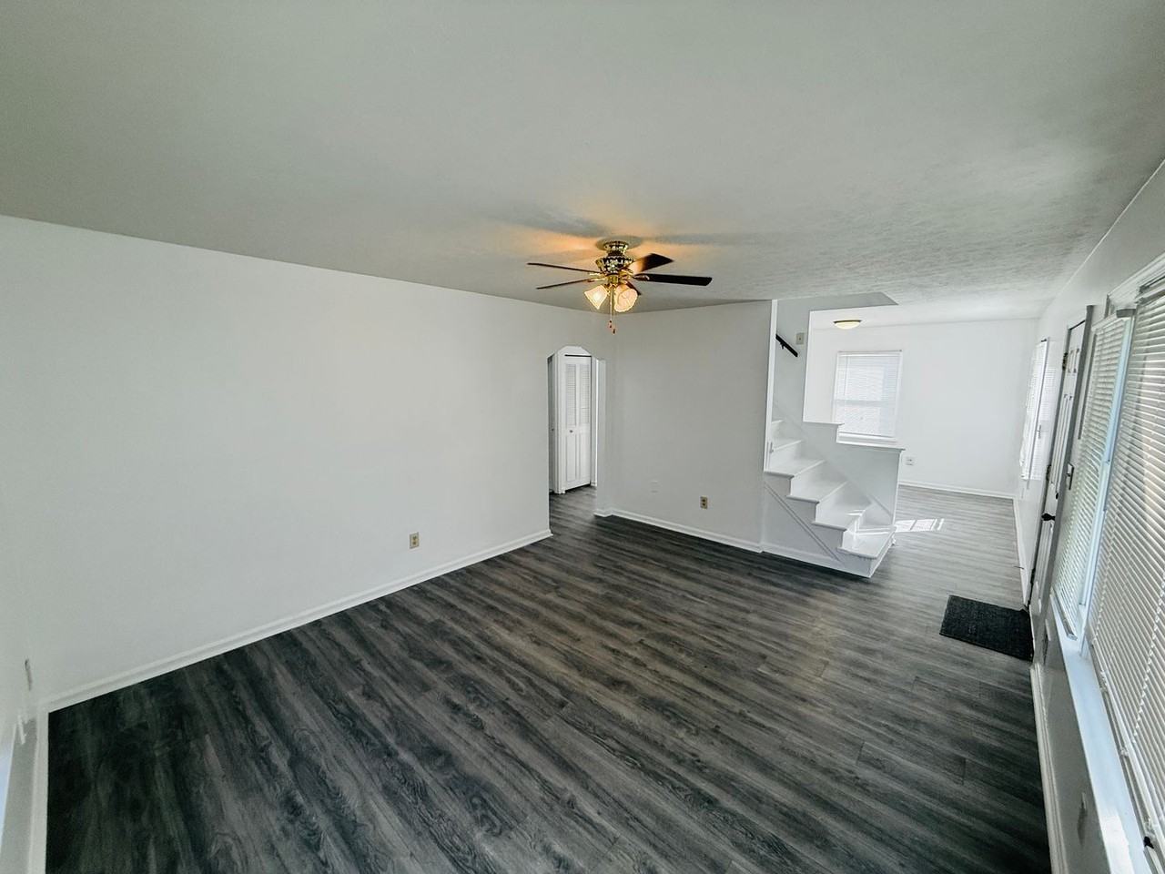 184 Mills Dr - Photo 5 of 25
