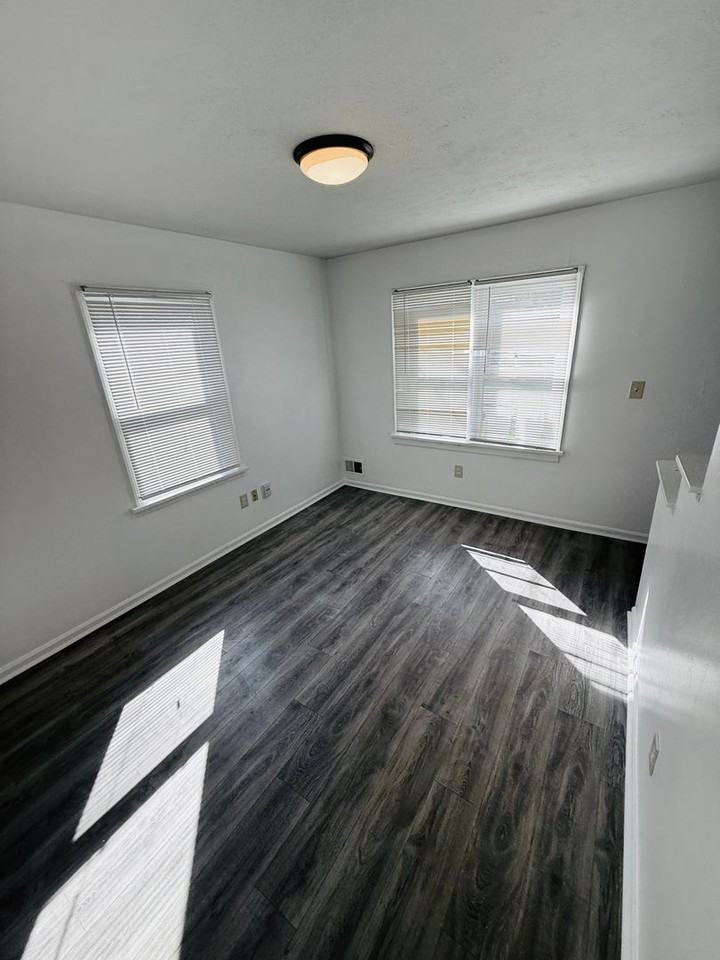 184 Mills Dr - Photo 6 of 25
