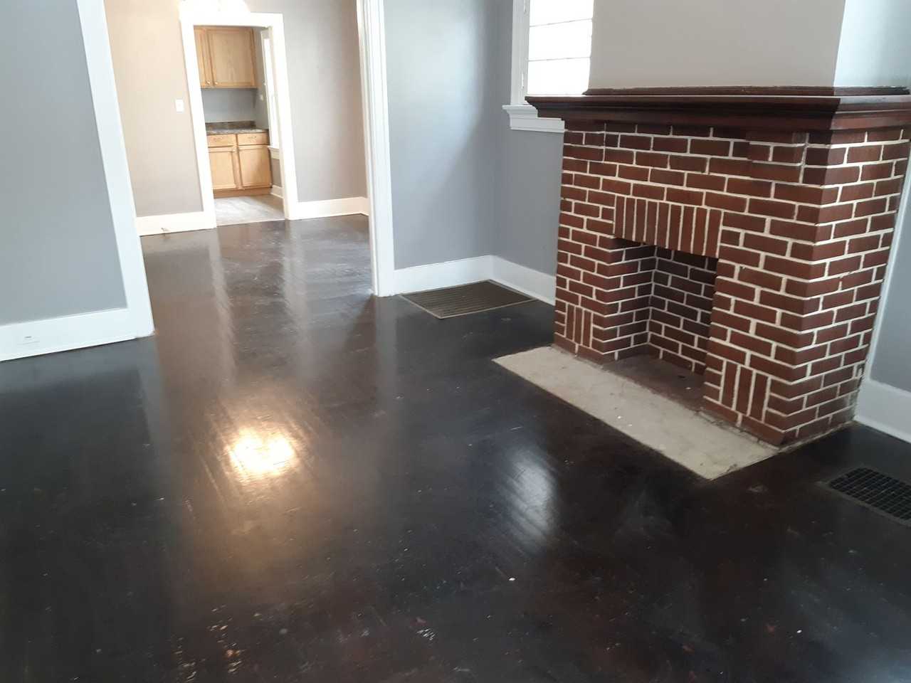 220 Fernwood Ave - Photo 7 of 16
