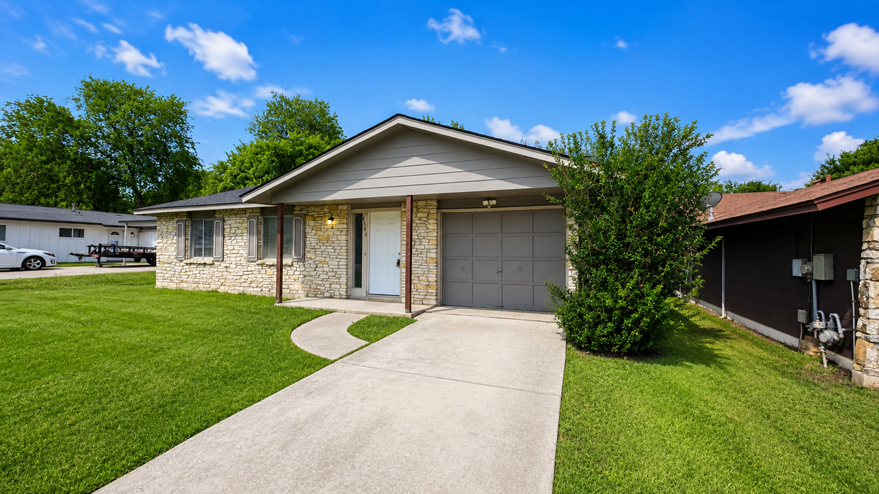 4306 Limpio St - Photo 3 of 19