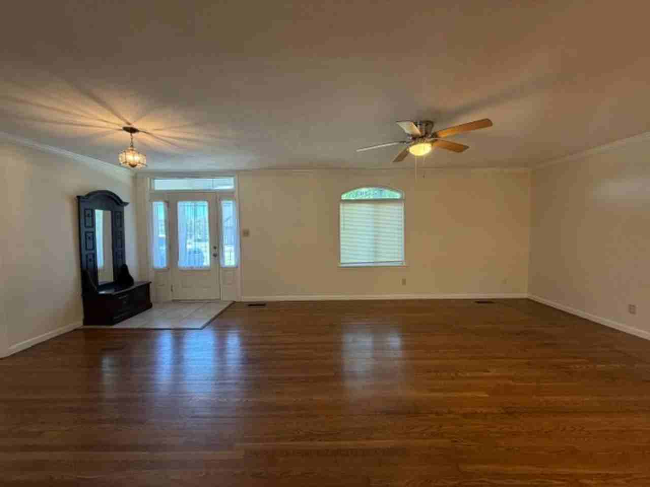 3109 Peerless Rd Nw - Photo 2 of 18
