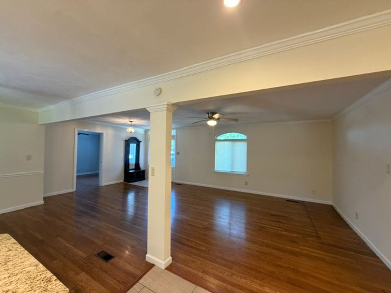 3109 Peerless Rd Nw - Photo 4 of 18