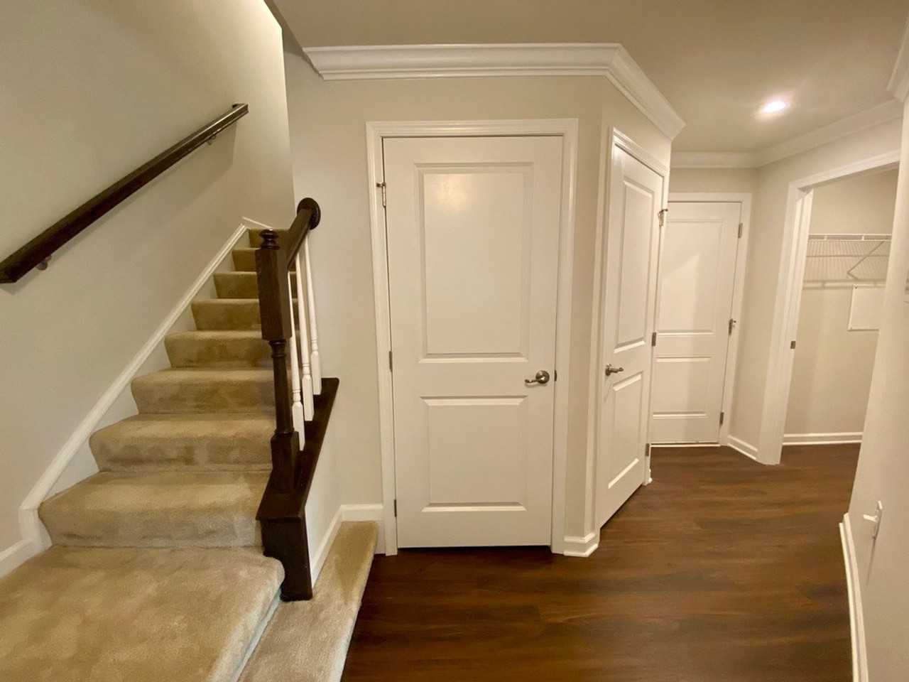 1119 Sunset Avenue Ext - Photo 5 of 33