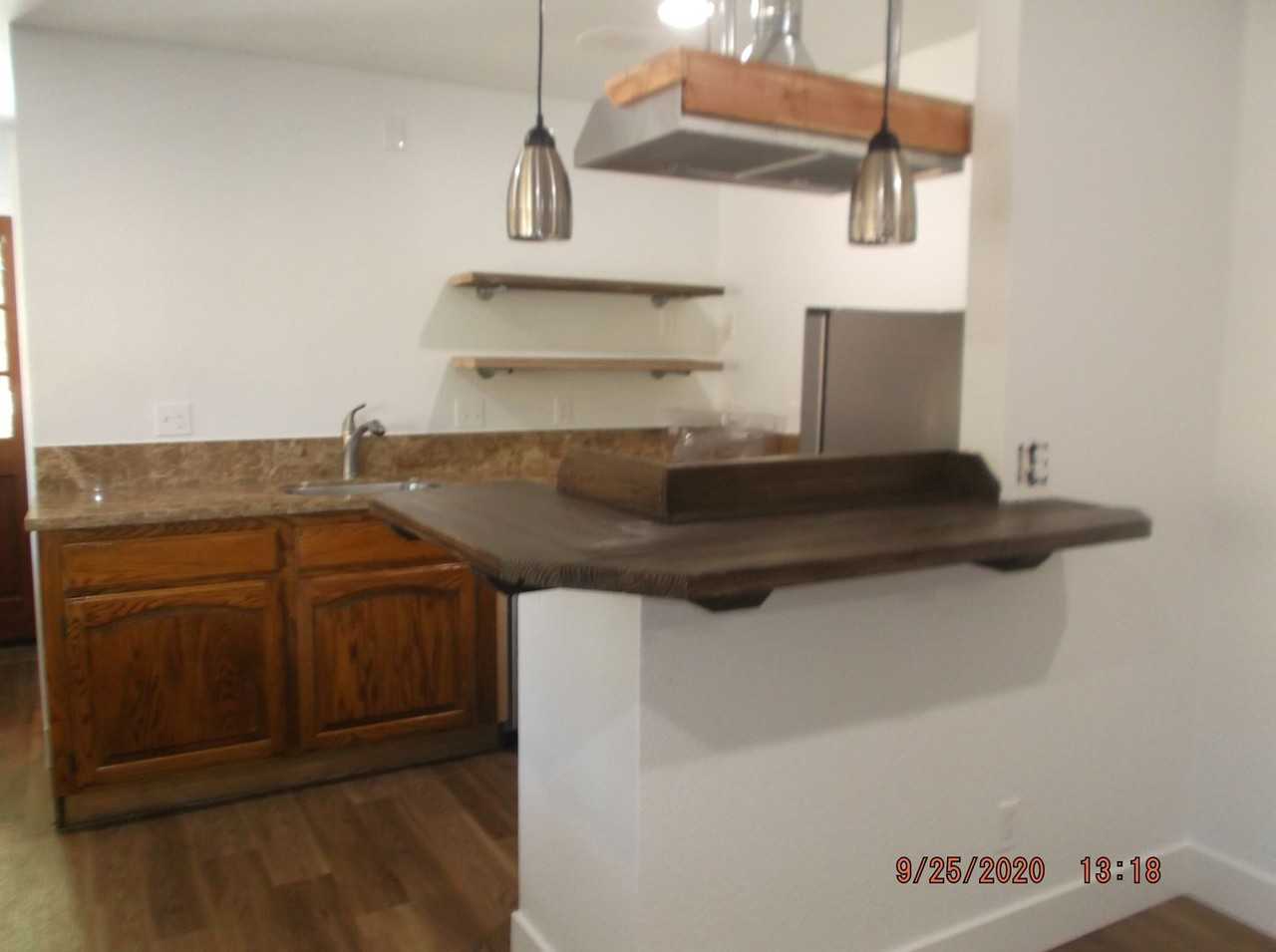 17106 Shady Lane Dr - Photo 3 of 11