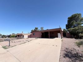 featured image of 2864 E Wilcox Dr
