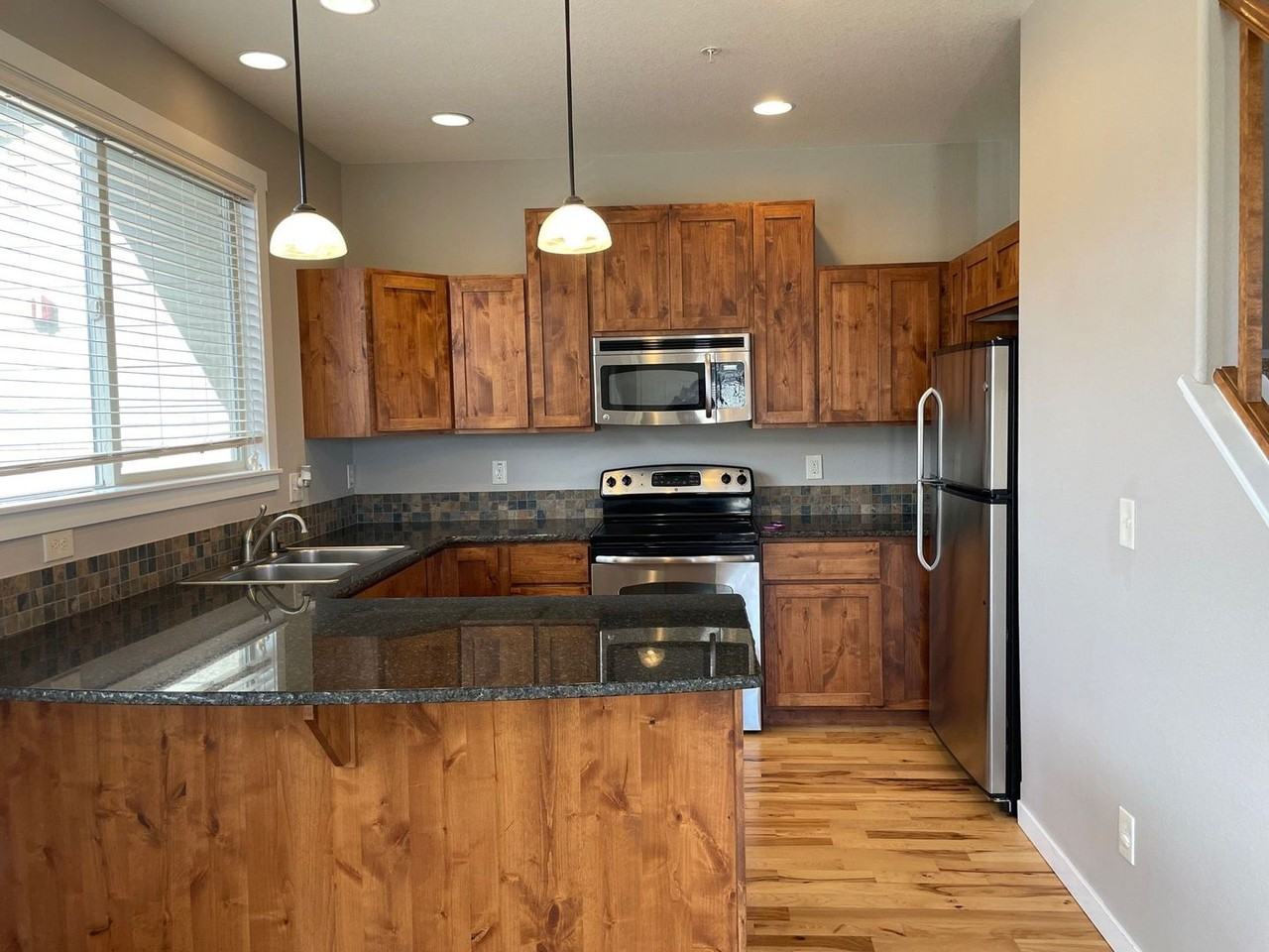 335 Carina Cir #106 - Photo 3 of 36