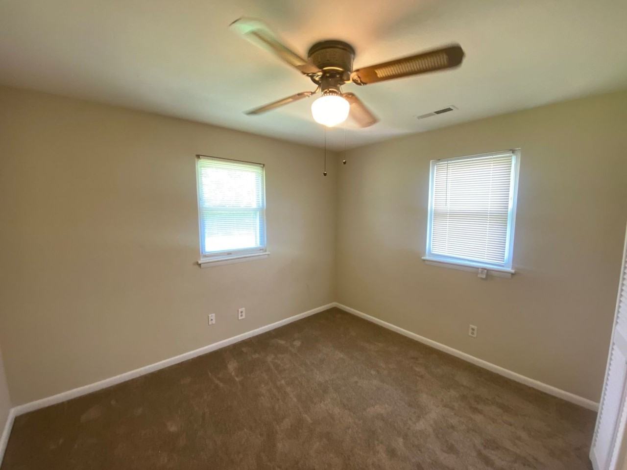 1676 Da Vinci Dr - Photo 7 of 9
