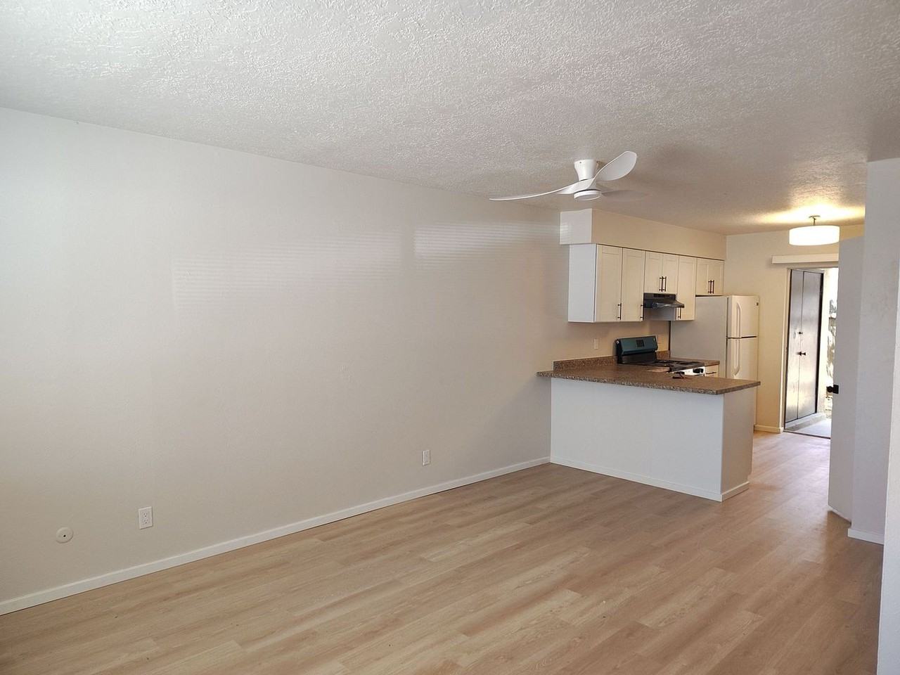 1415 Chelwood Park Blvd Ne #A - Photo 2 of 11