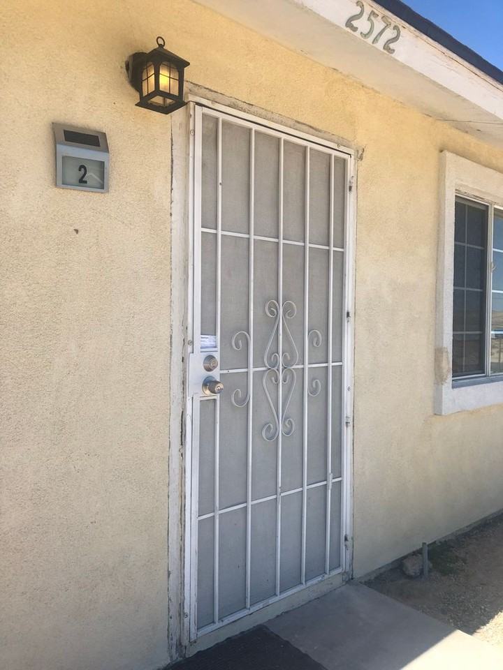 2572 W Main St - Photo 3 of 16