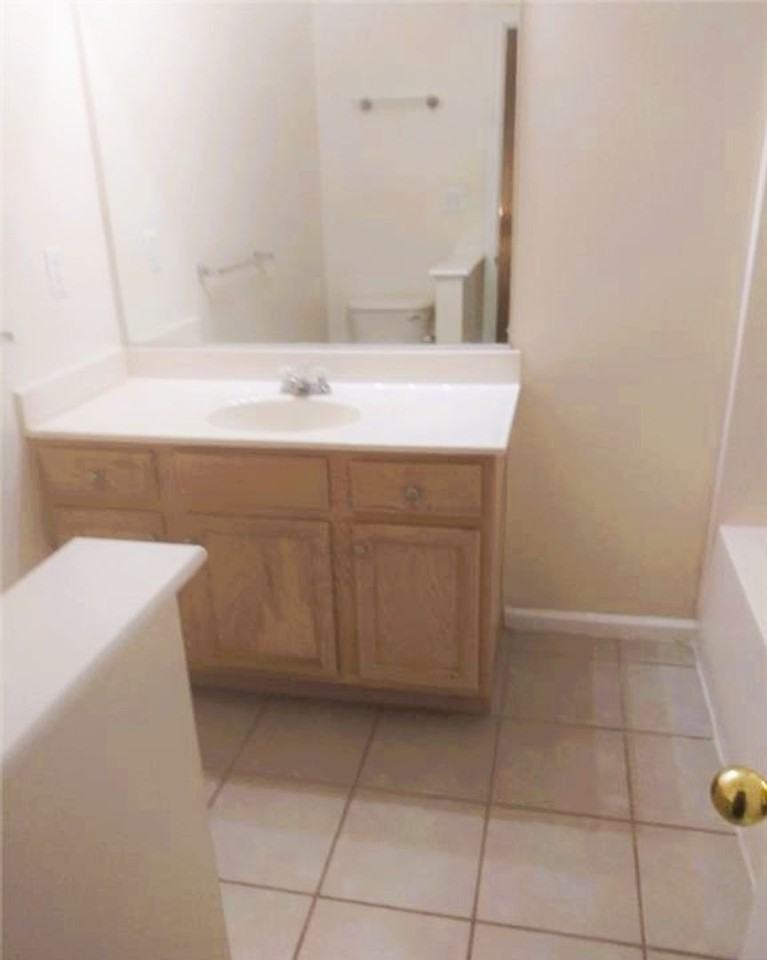 2229 Bizzone Cir - Photo 7 of 10
