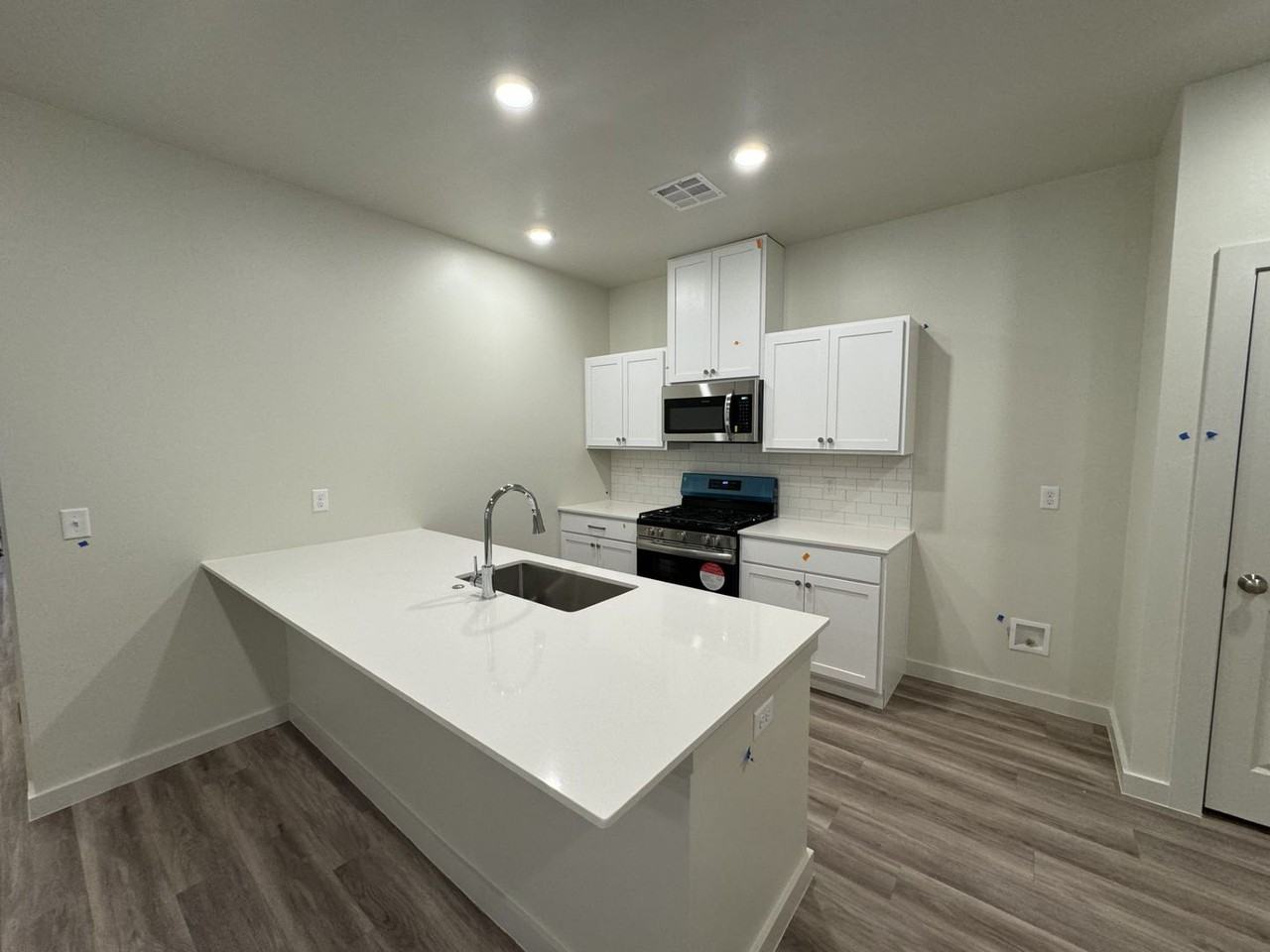 3708 Franks Way - Photo 3 of 15