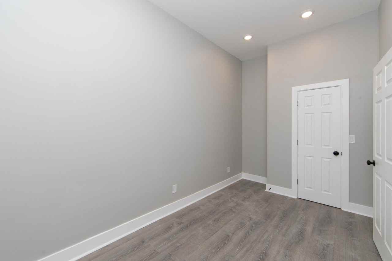 436 436 - 438 Broadway - #3 - Photo 7 of 7