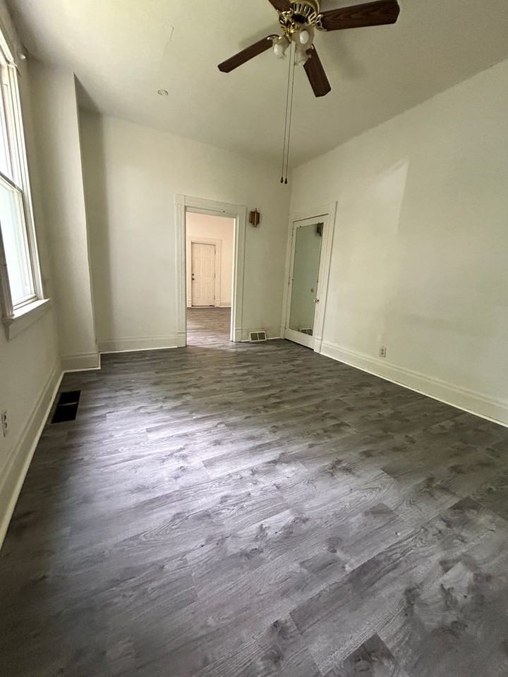 1st St - Photo 6 of 7