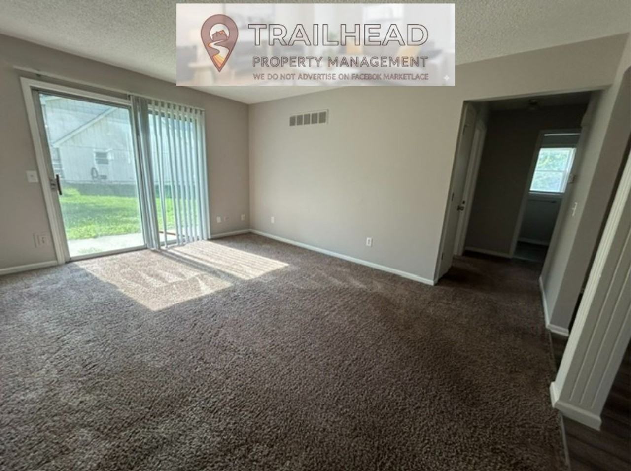 1323 Laurel St - Photo 6 of 28