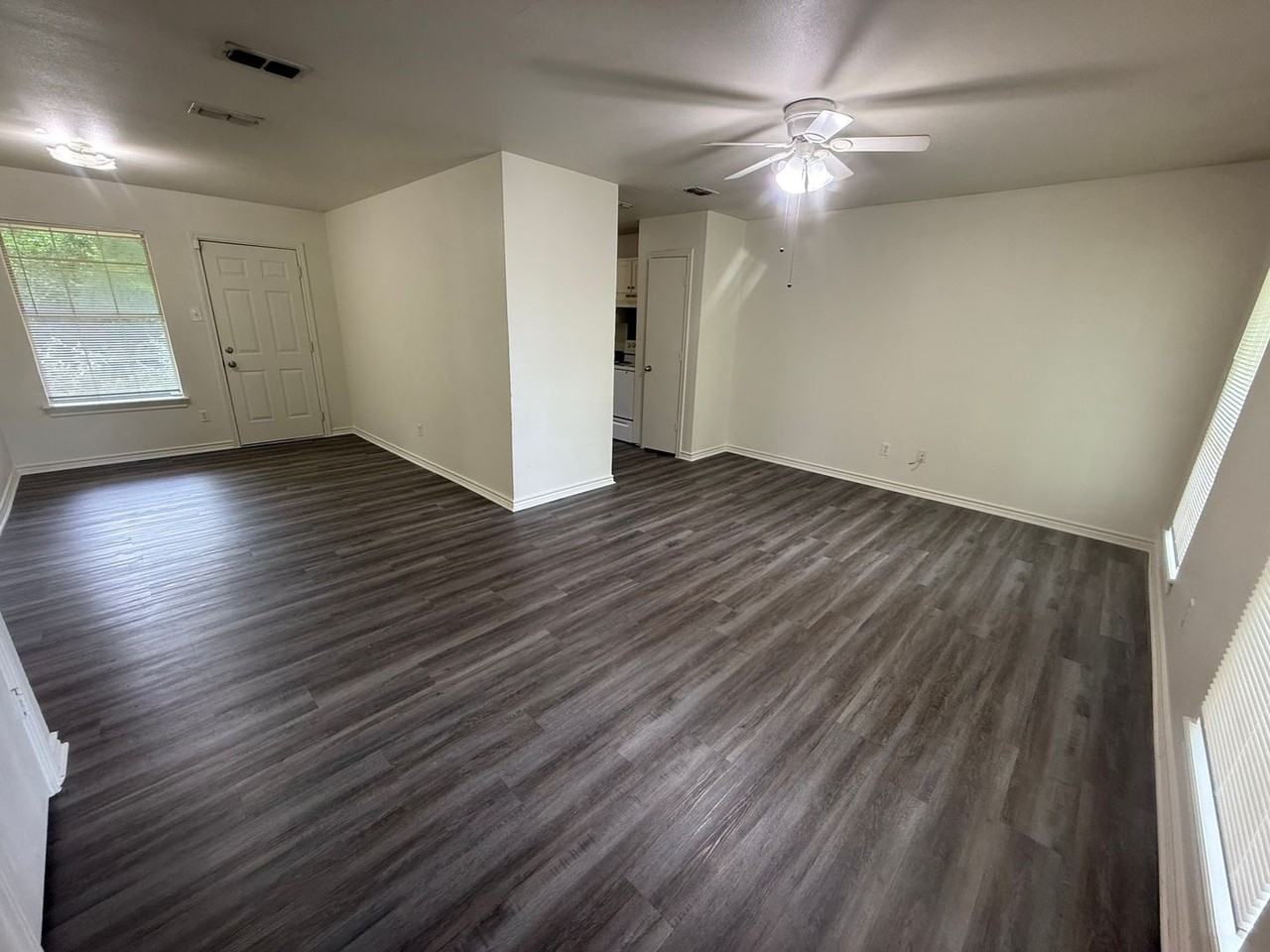 10473 Westridge St - Photo 2 of 16