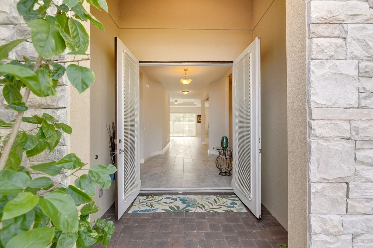 3699 Poseidon Way - Photo 4 of 39