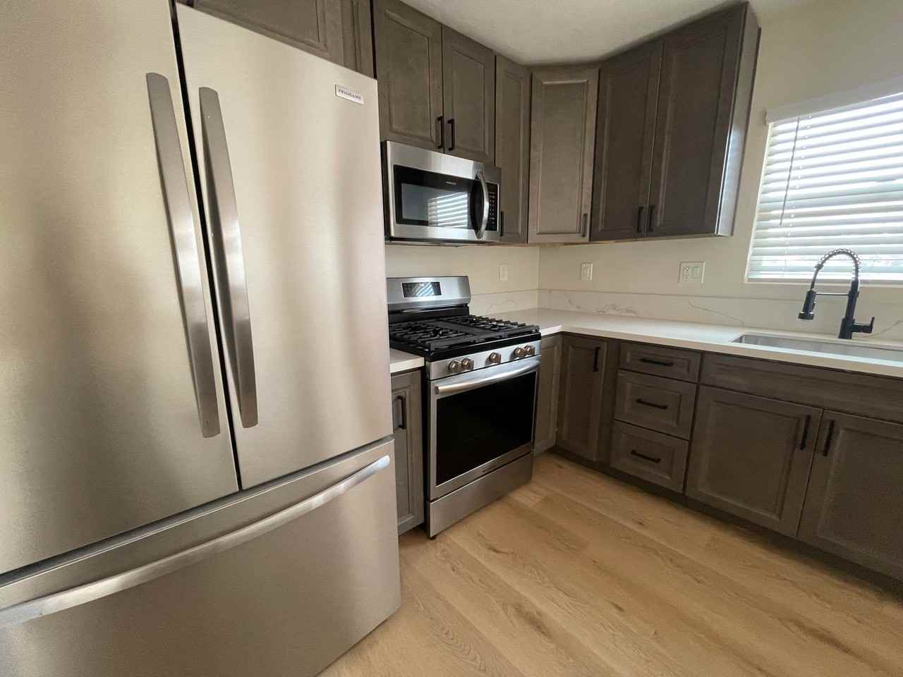 8864 8864 Golf Dr. - 8864 Golf Dr. - Photo 3 of 13