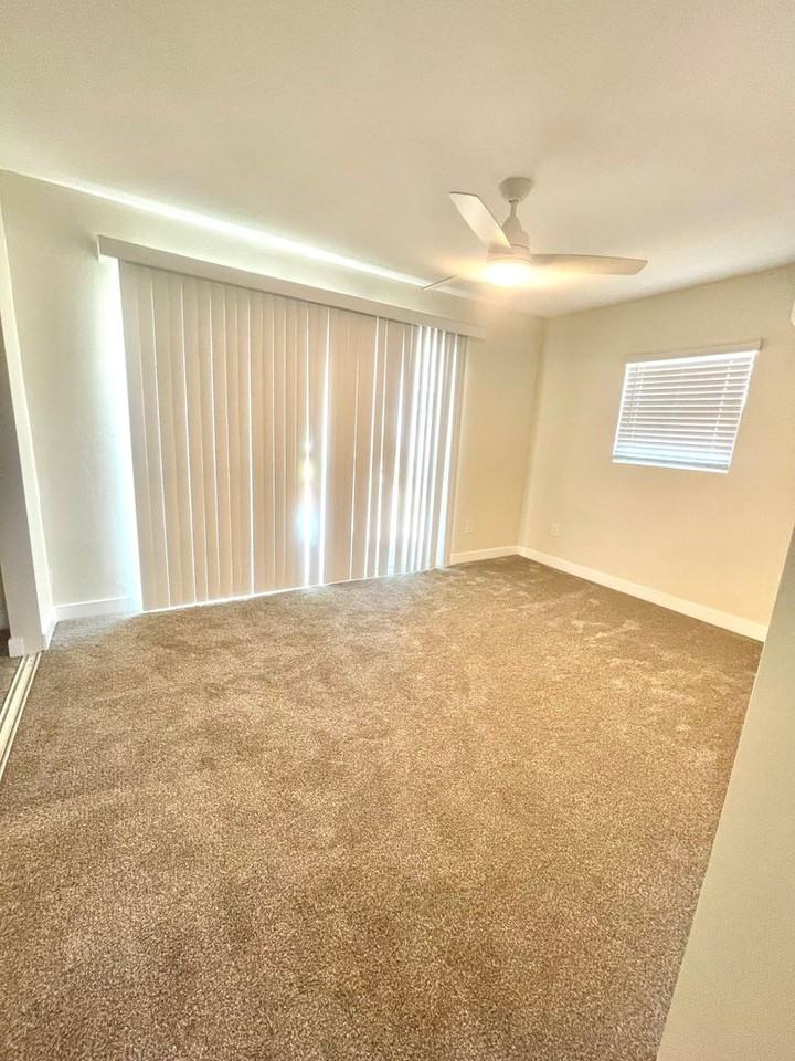 8864 8864 Golf Dr. - 8864 Golf Dr. - Photo 5 of 13